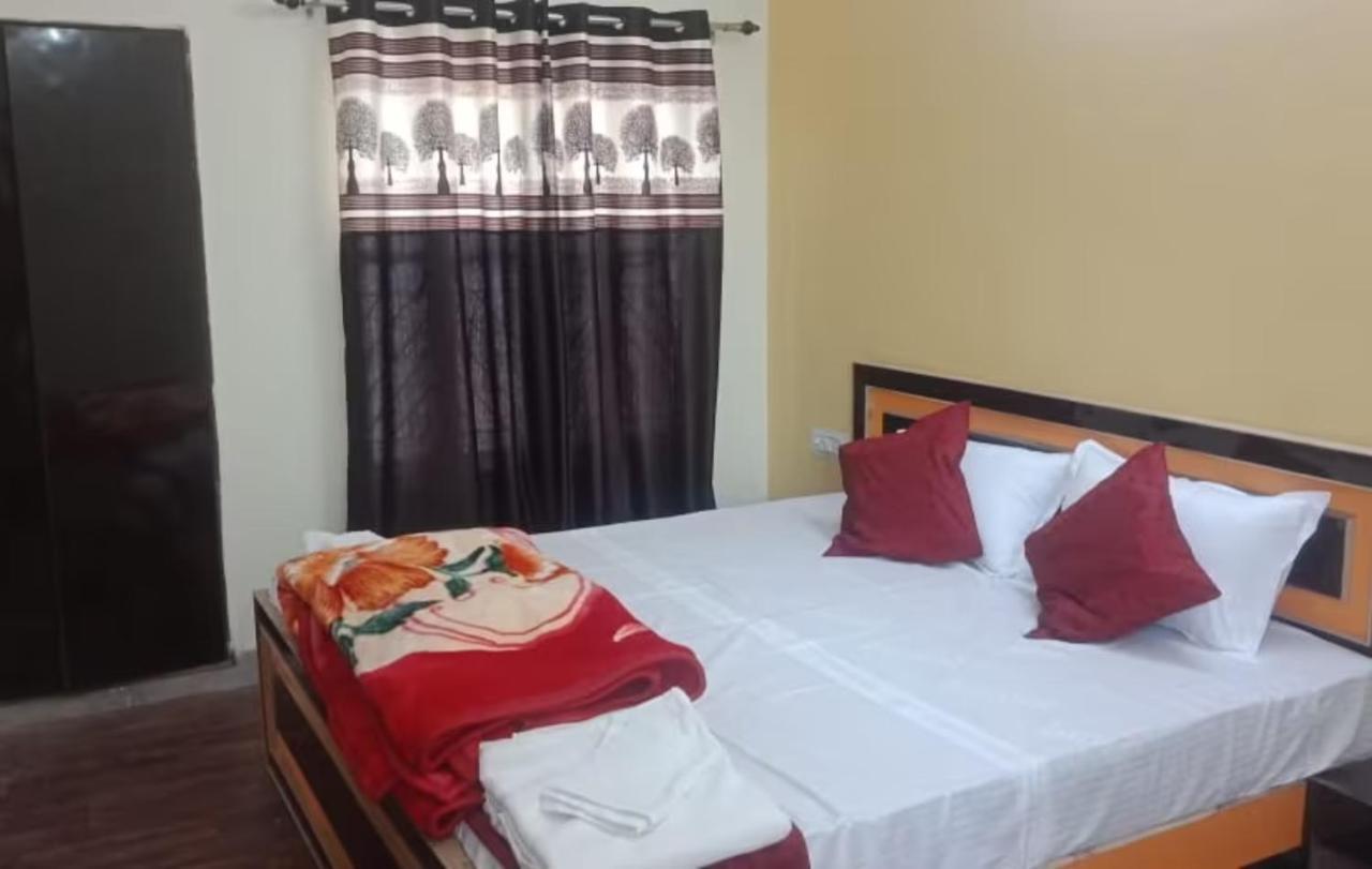Goroomgo Varanasi Paradise Varanasi Eksteriør bilde